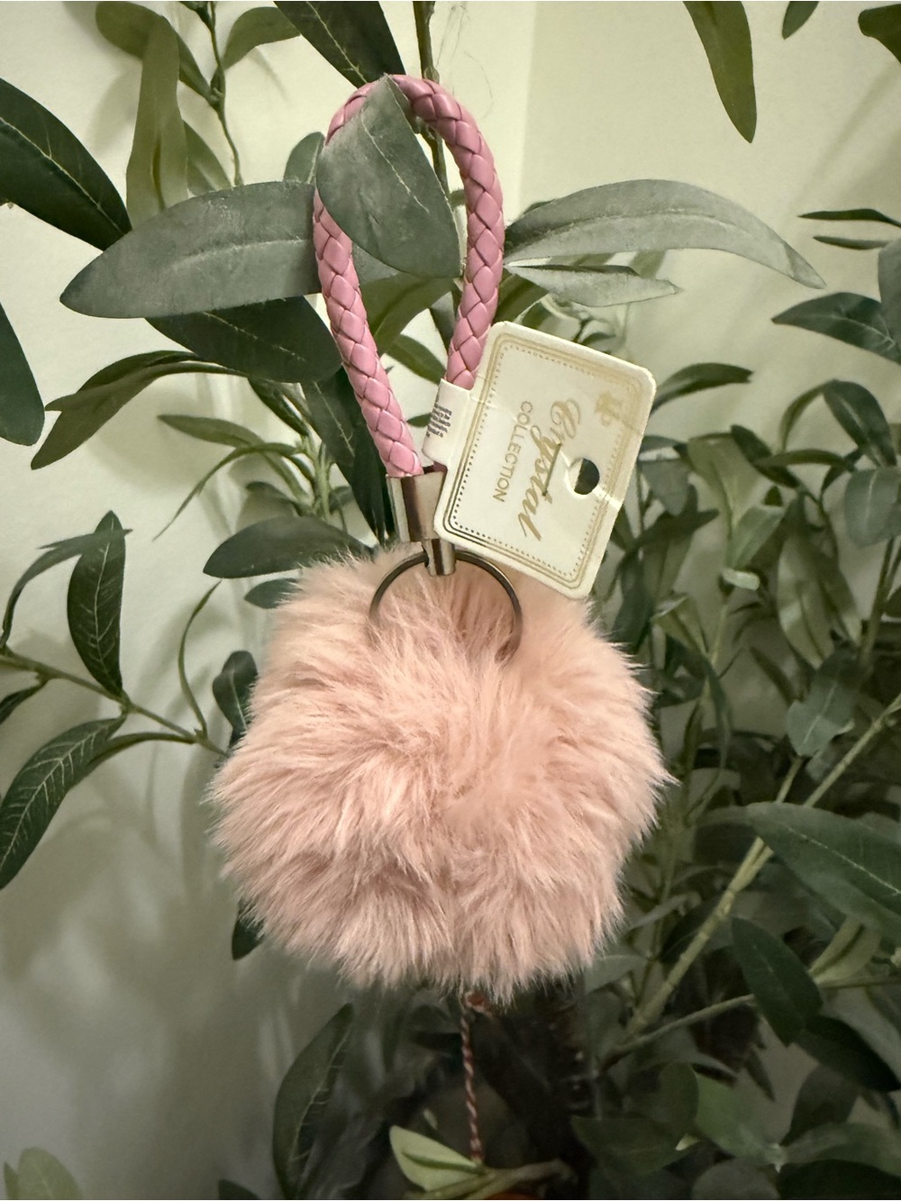 Faux Fur Pom Pom Keychain - Pink